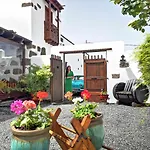 Casa Emblematica Garaday Lanzarote. Летний дом