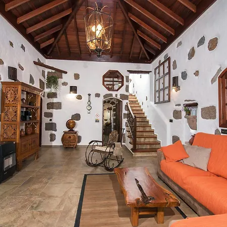 Casa Emblematica Garaday Lanzarote. Kır Evi Tinajo