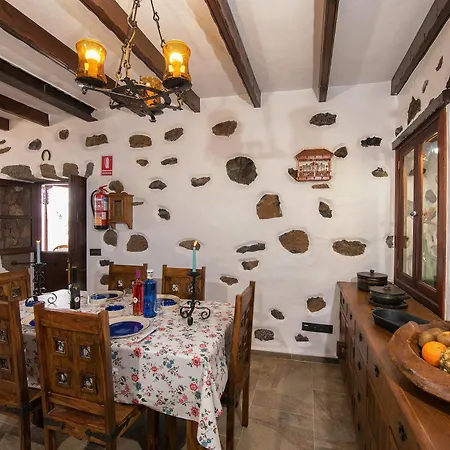 Casa Emblematica Garaday Lanzarote. Kır Evi Tinajo
